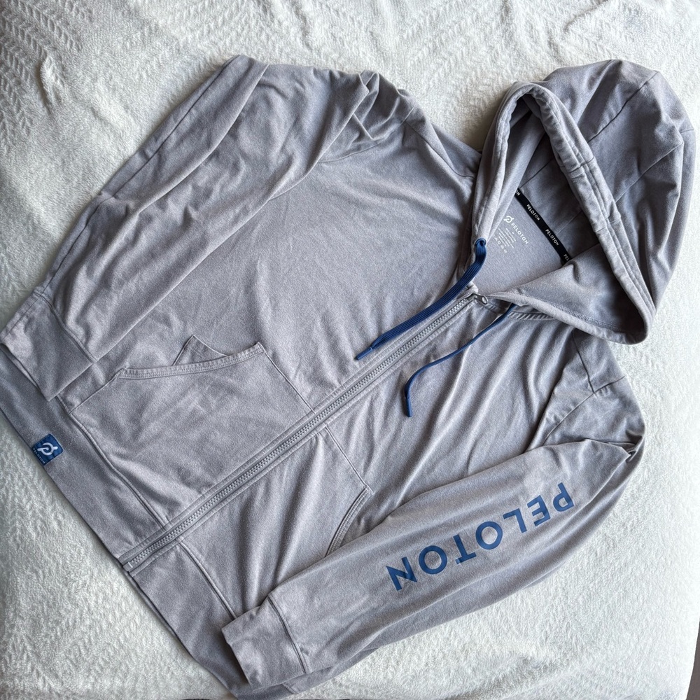 Peloton Dreamblend Full Zip Hoodie Lightweight Sweatshirt, Gray - Picture 3 of 8